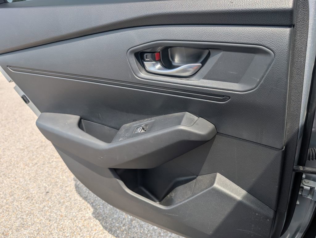 Used 2024 Honda Accord EX image 27