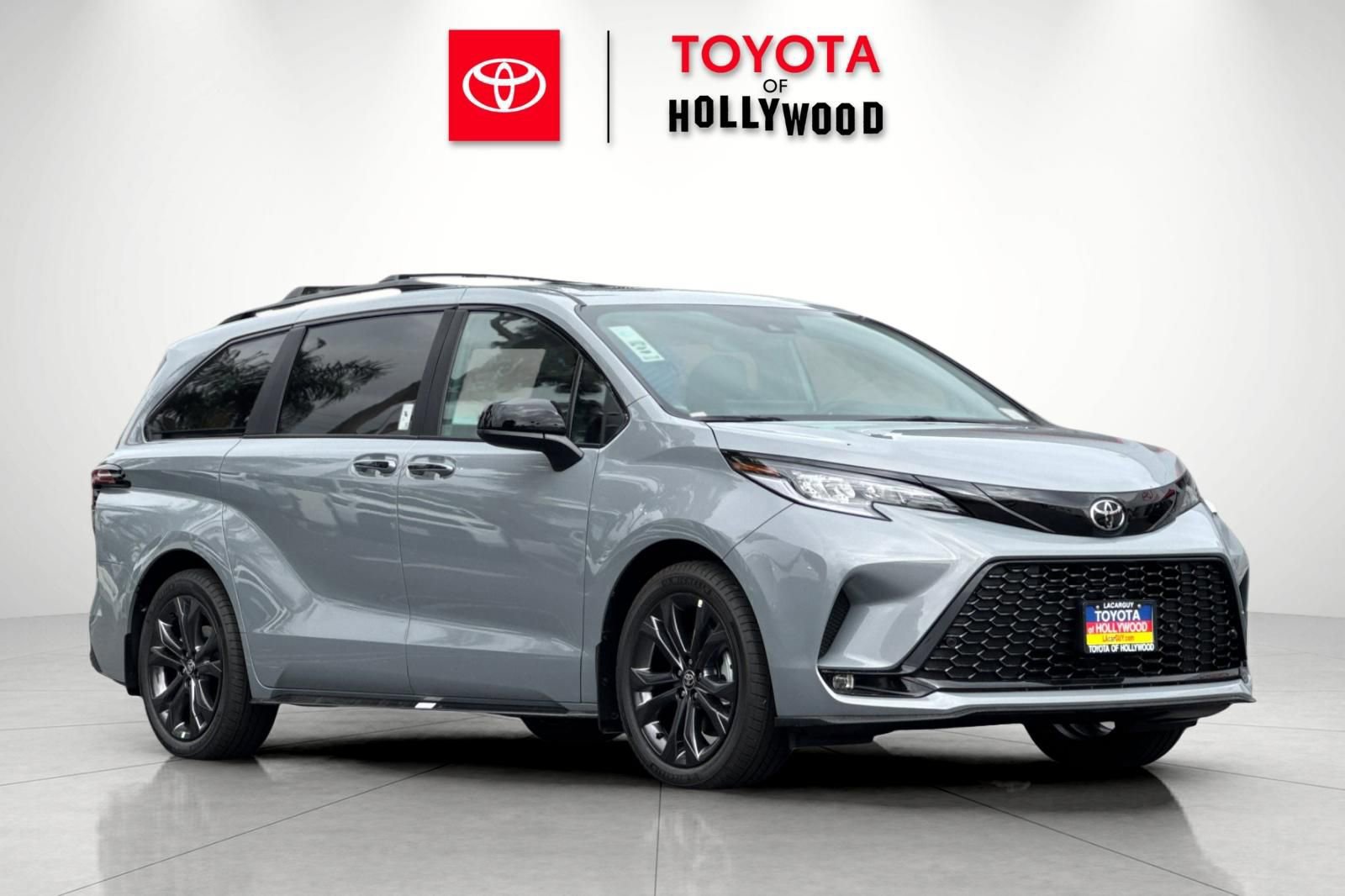 New 2026 Toyota Sienna XSE