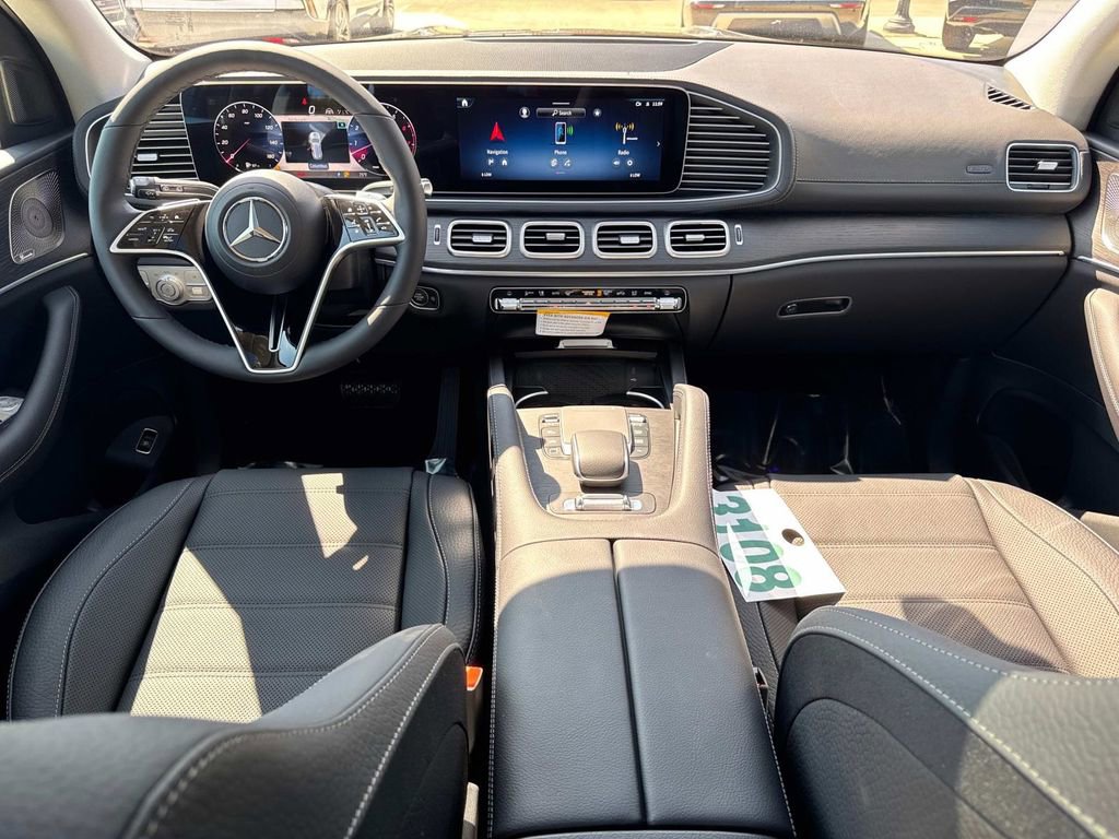New 2026 Mercedes-Benz GLS 450 4MATIC image 16