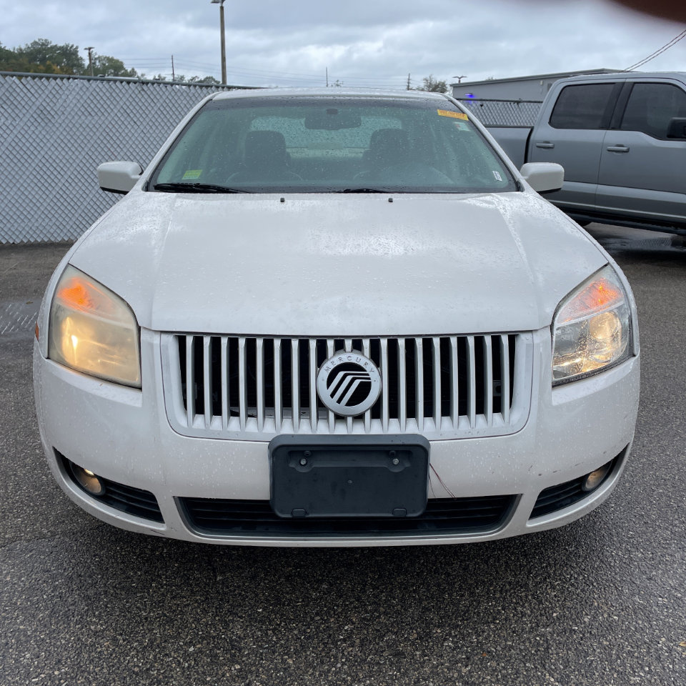 Used 2009 Mercury Milan Premier image 2