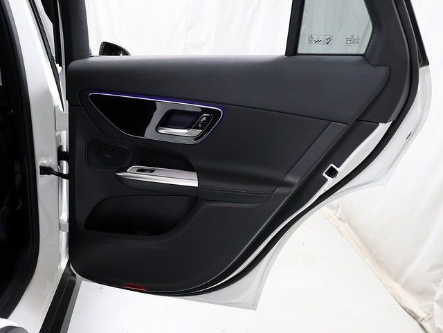 Certified 2026 Mercedes-Benz GLC 300 4MATIC image 29