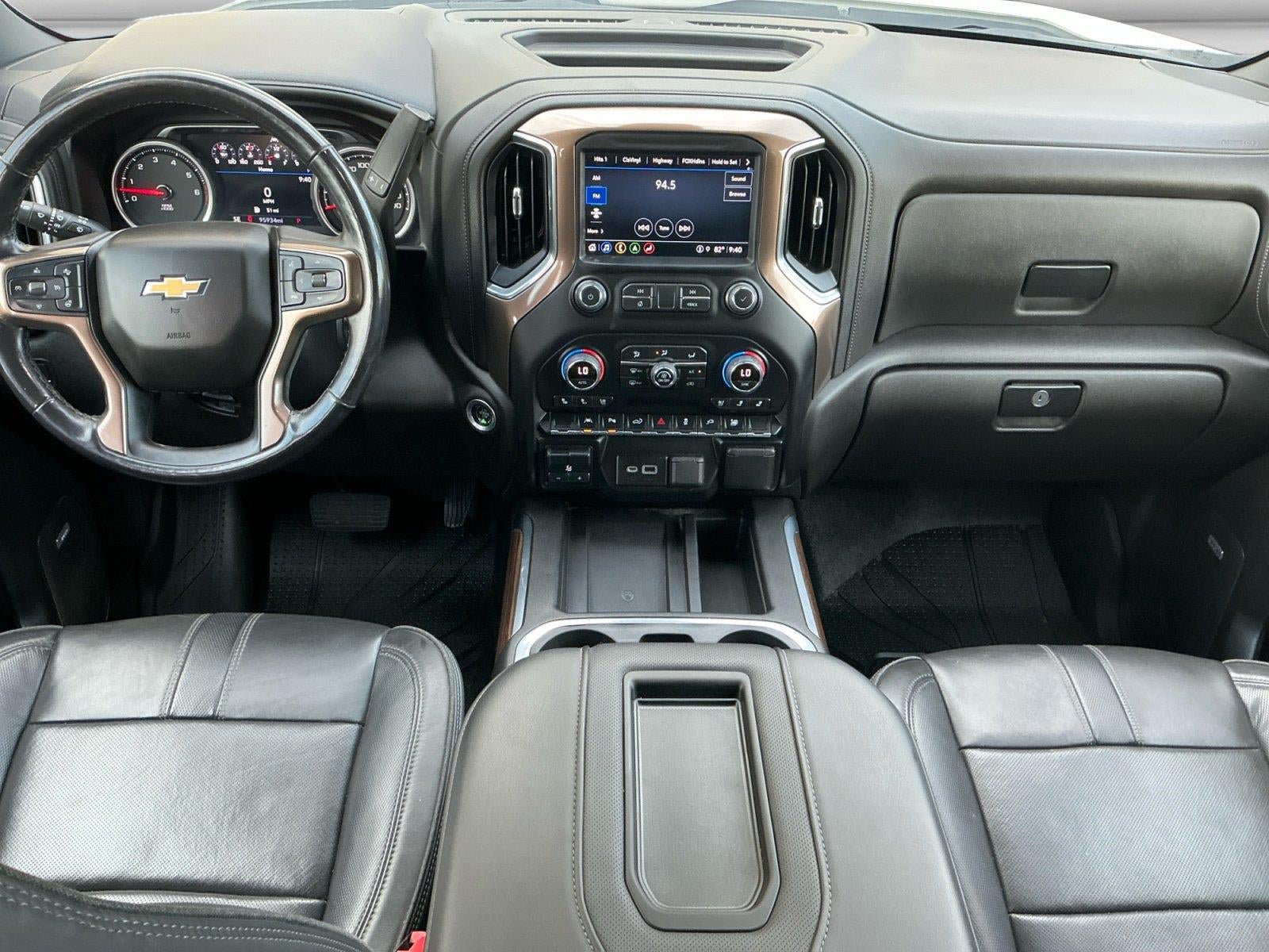 Used 2022 Chevrolet Silverado 1500 High Country w/ Technology Package AWD/4WD image 11