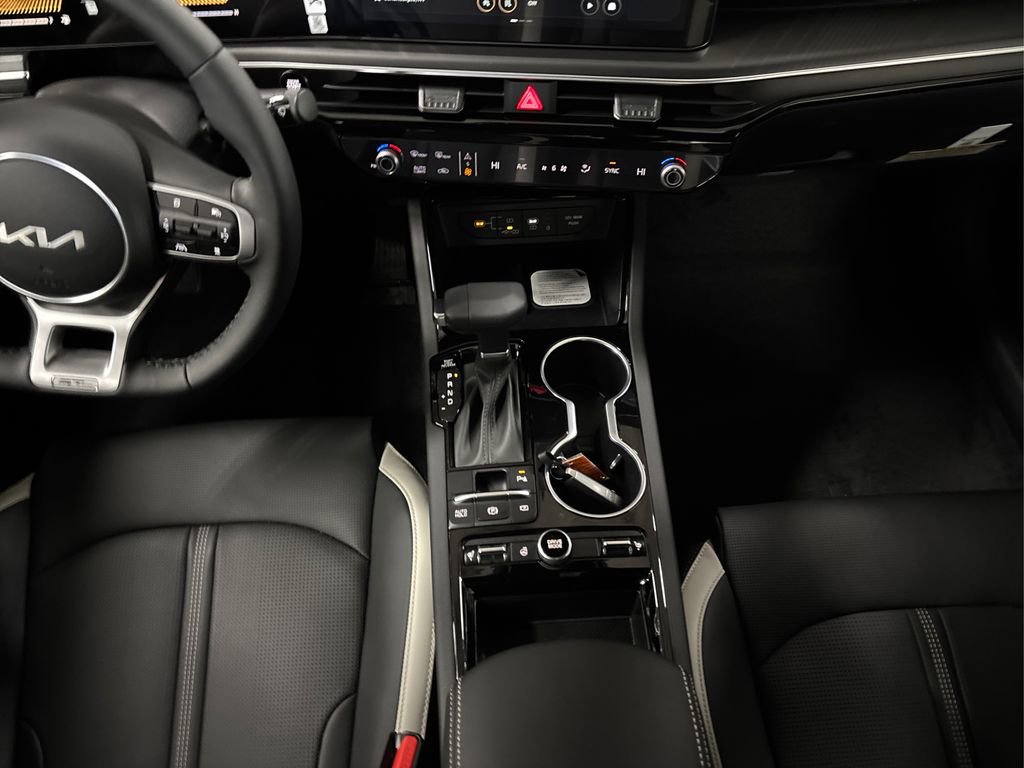 New 2026 Kia K5 GT-Line image 12