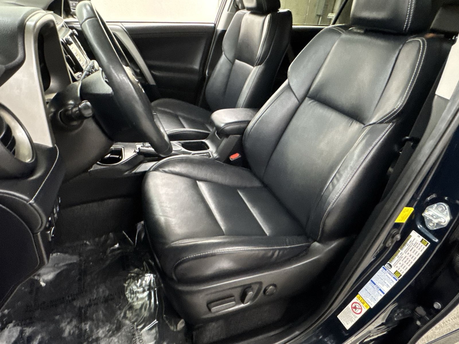 Used 2017 Toyota RAV4 Platinum AWD/4WD image 14