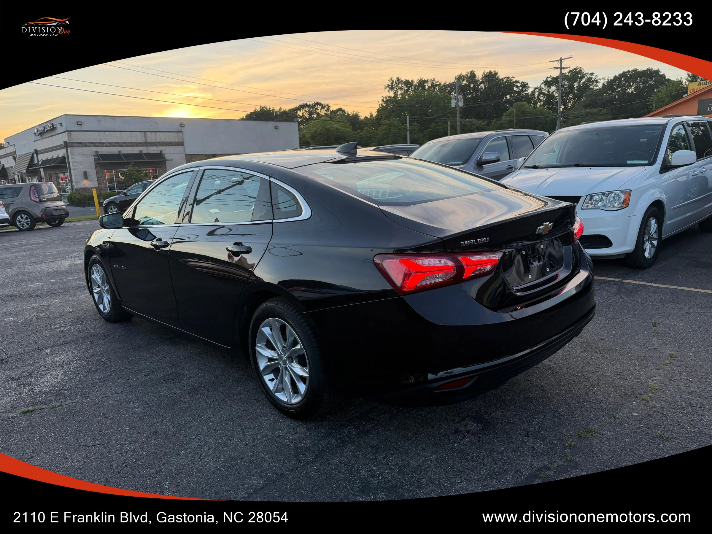Used 2021 Chevrolet Malibu LT FWD image 10