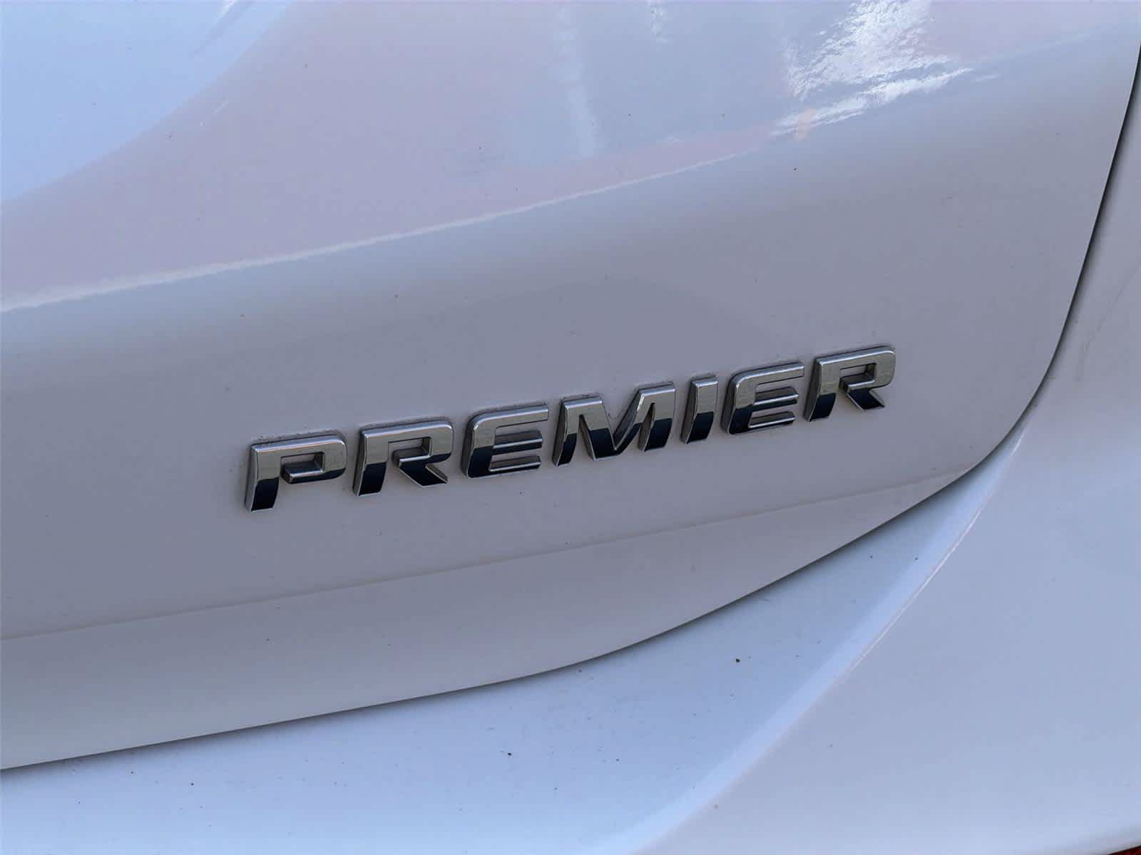 Used 2021 Chevrolet Equinox Premier FWD image 8