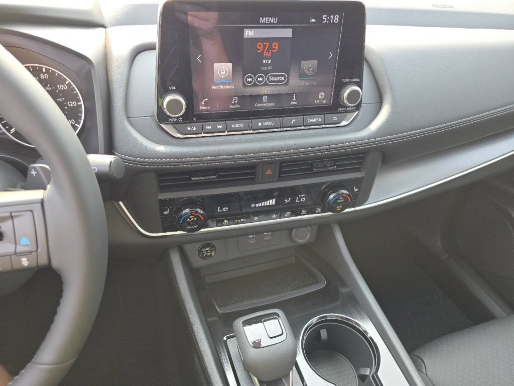 New 2026 Nissan Rogue Dark Armor AWD/4WD image 19