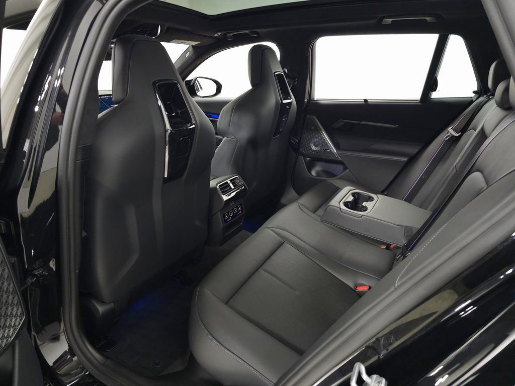 Used 2025 BMW M5 Touring w/ M Driver's Package image 43