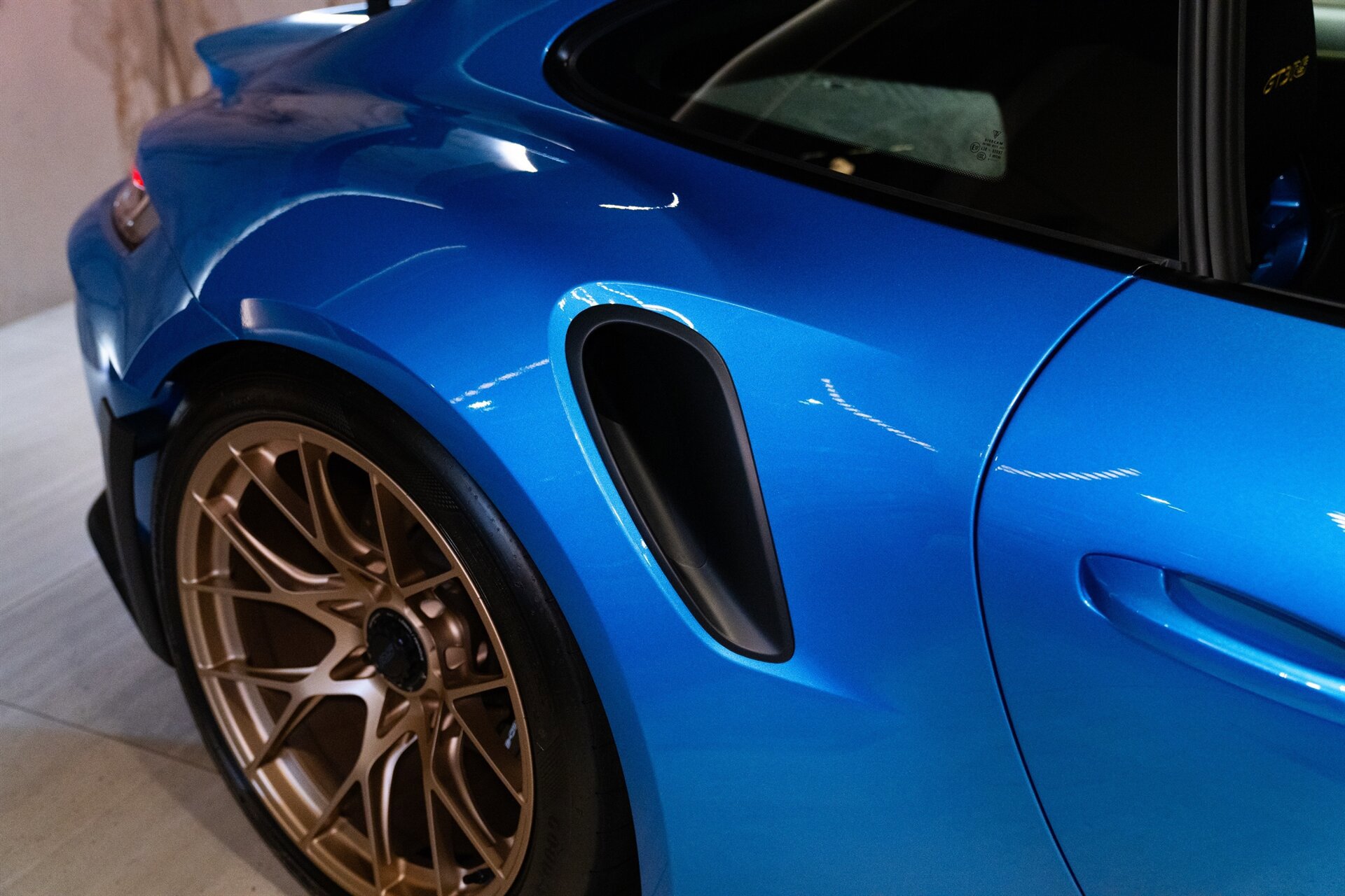 Used 2025 Porsche 911 GT3 RS RWD image 9