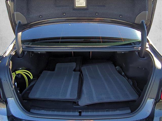 Used 2021 BMW 530e image 6