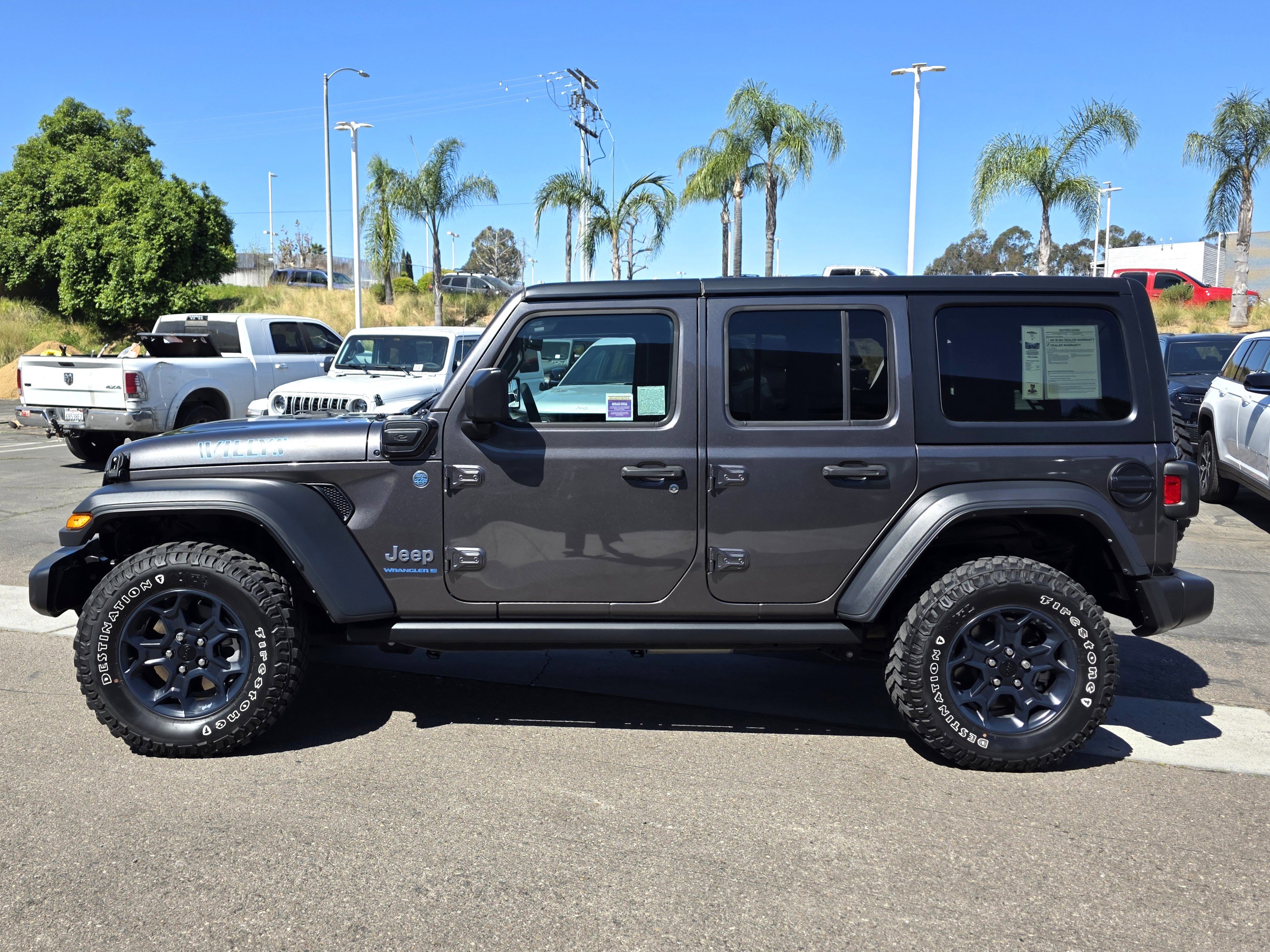 Certified 2023 Jeep Wrangler Unlimited w/ Cold Weather Group image 2