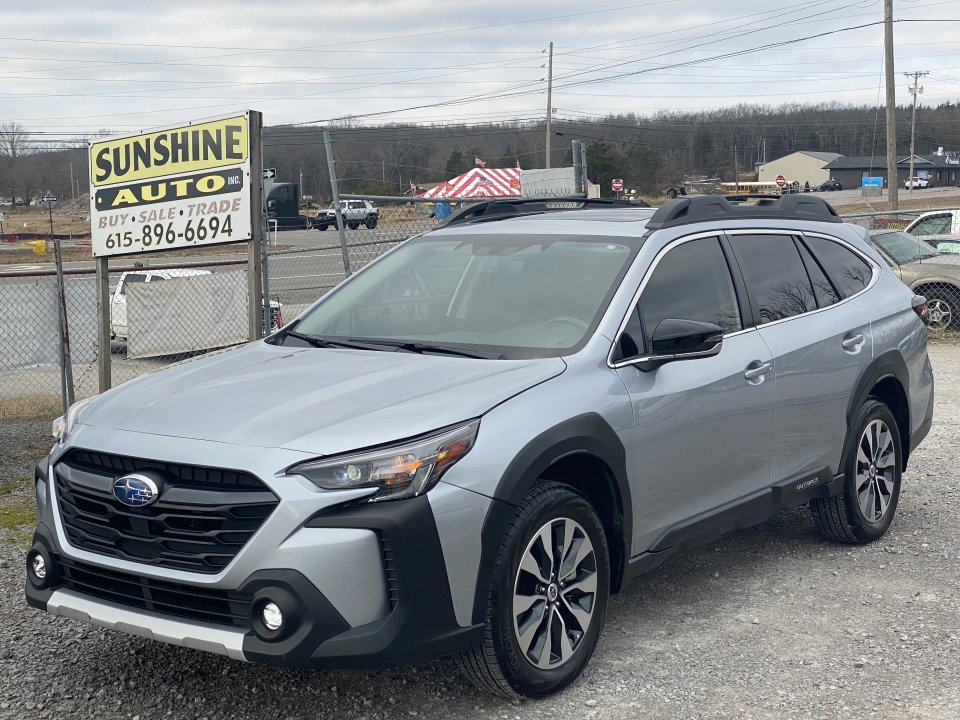 Used 2024 Subaru Outback Limited image 1