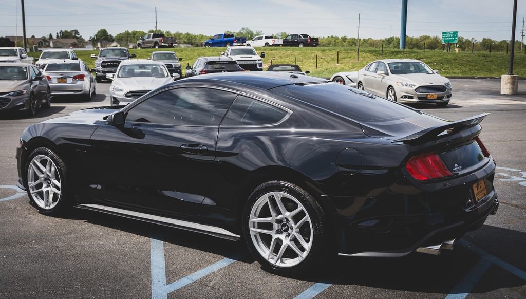 Used 2019 Ford Mustang GT Premium w/ GT Performance Package image 6