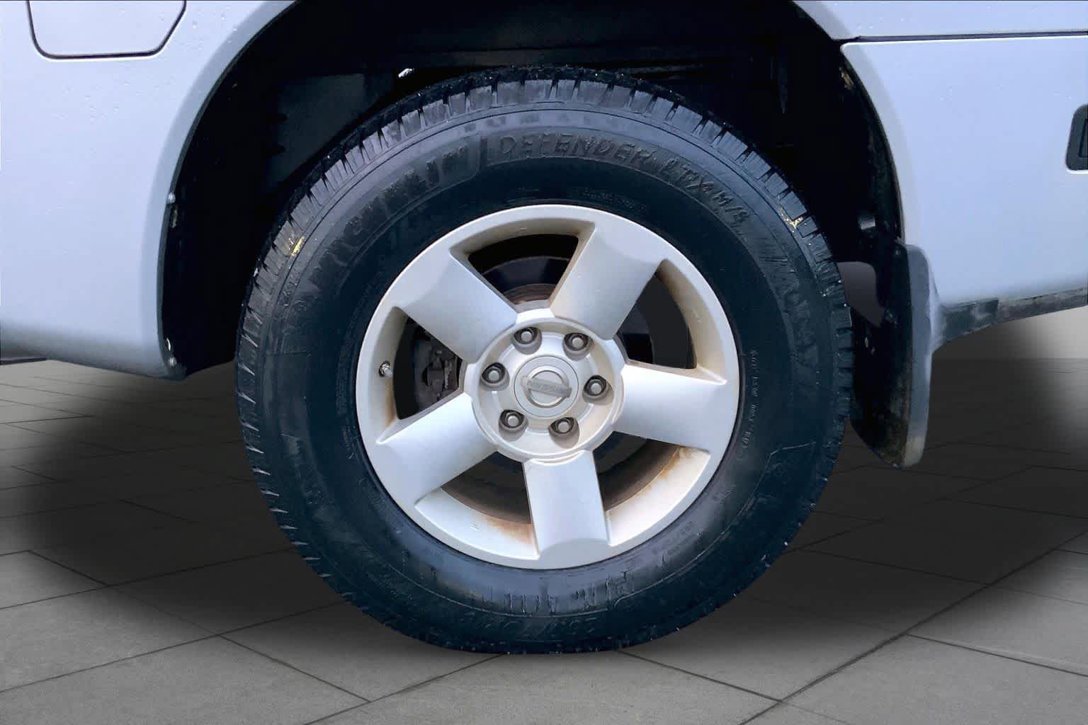 Used 2007 Nissan Titan SE RWD image 8