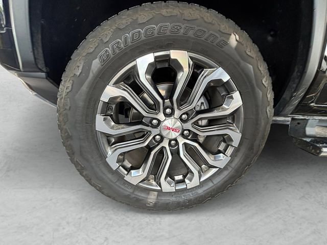 Used 2025 GMC Canyon Denali AWD/4WD image 23