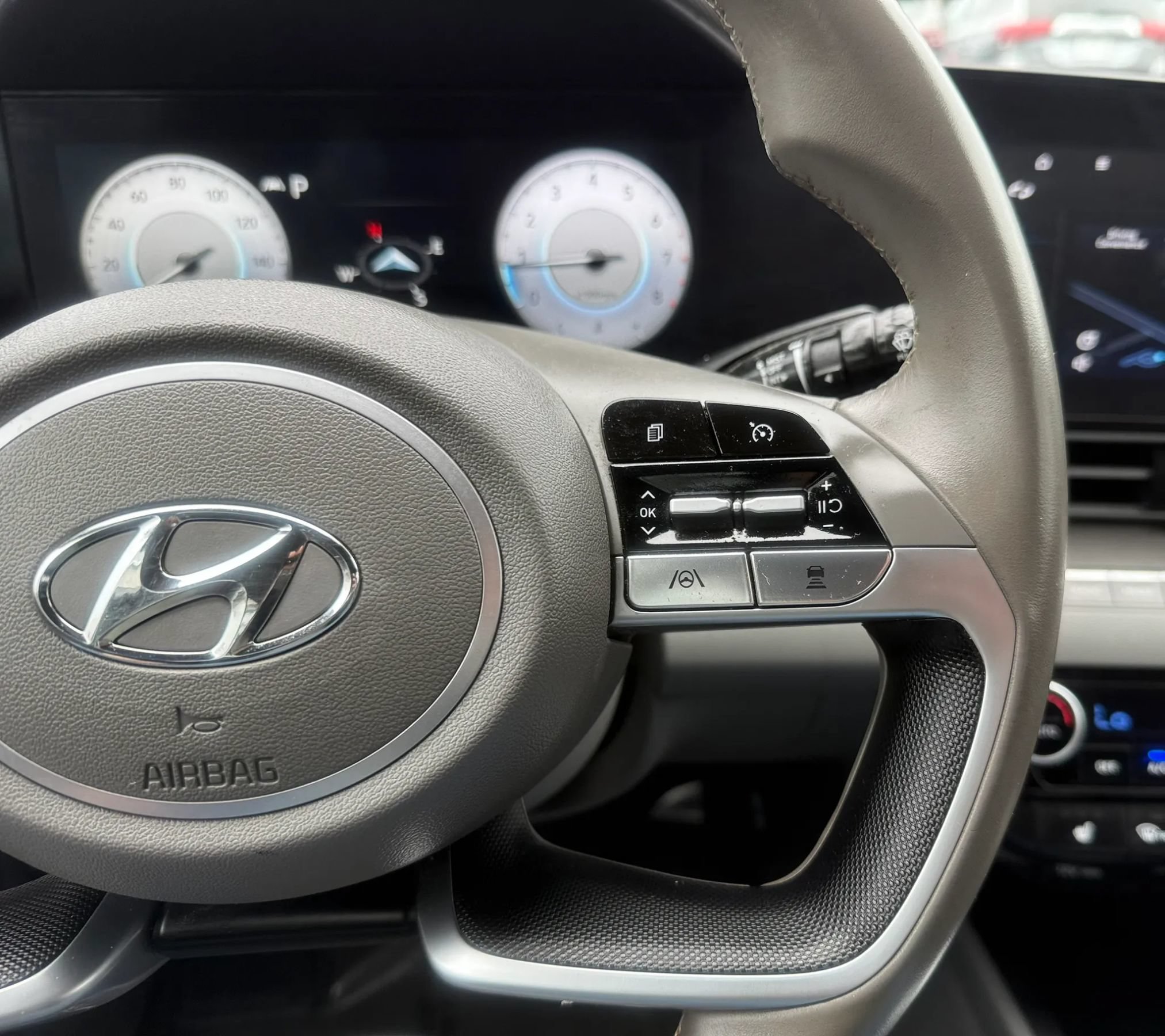 Used 2023 Hyundai Elantra SEL w/ Convenience Package FWD image 14