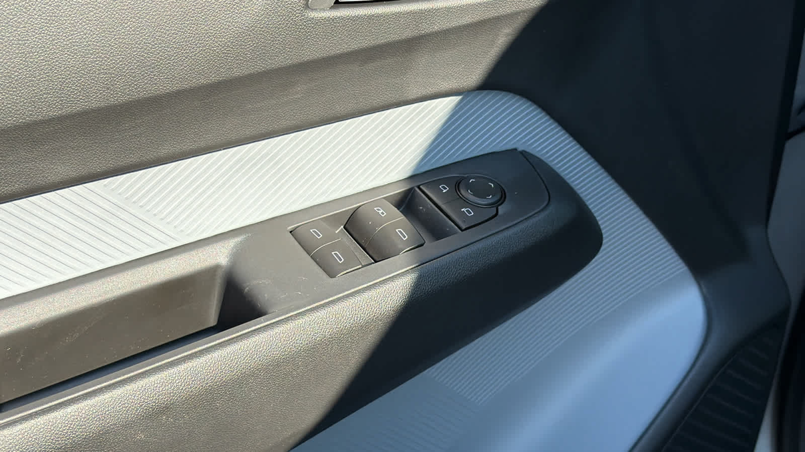 New 2027 Chevrolet Bolt LT FWD image 22