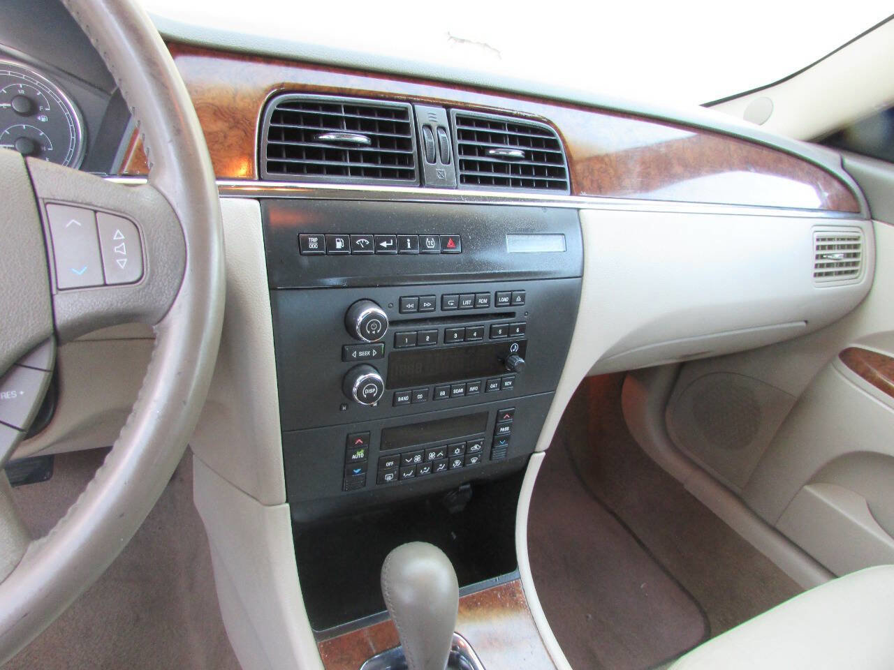 Used 2006 Buick LaCrosse CXL w/ Driver Confidence Package FWD image 22