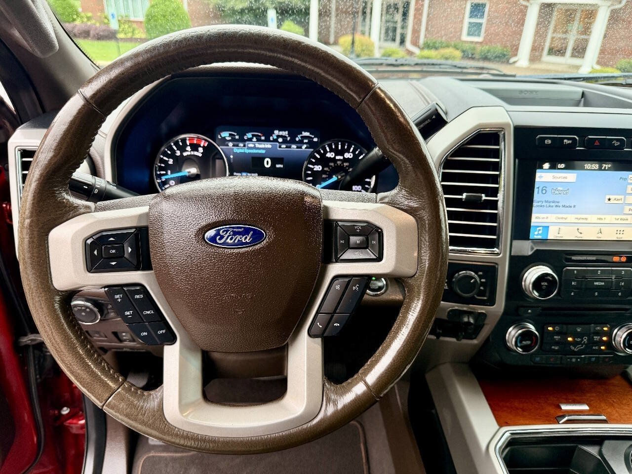 Used 2017 Ford F250 King Ranch w/ King Ranch Ultimate Package AWD/4WD image 13