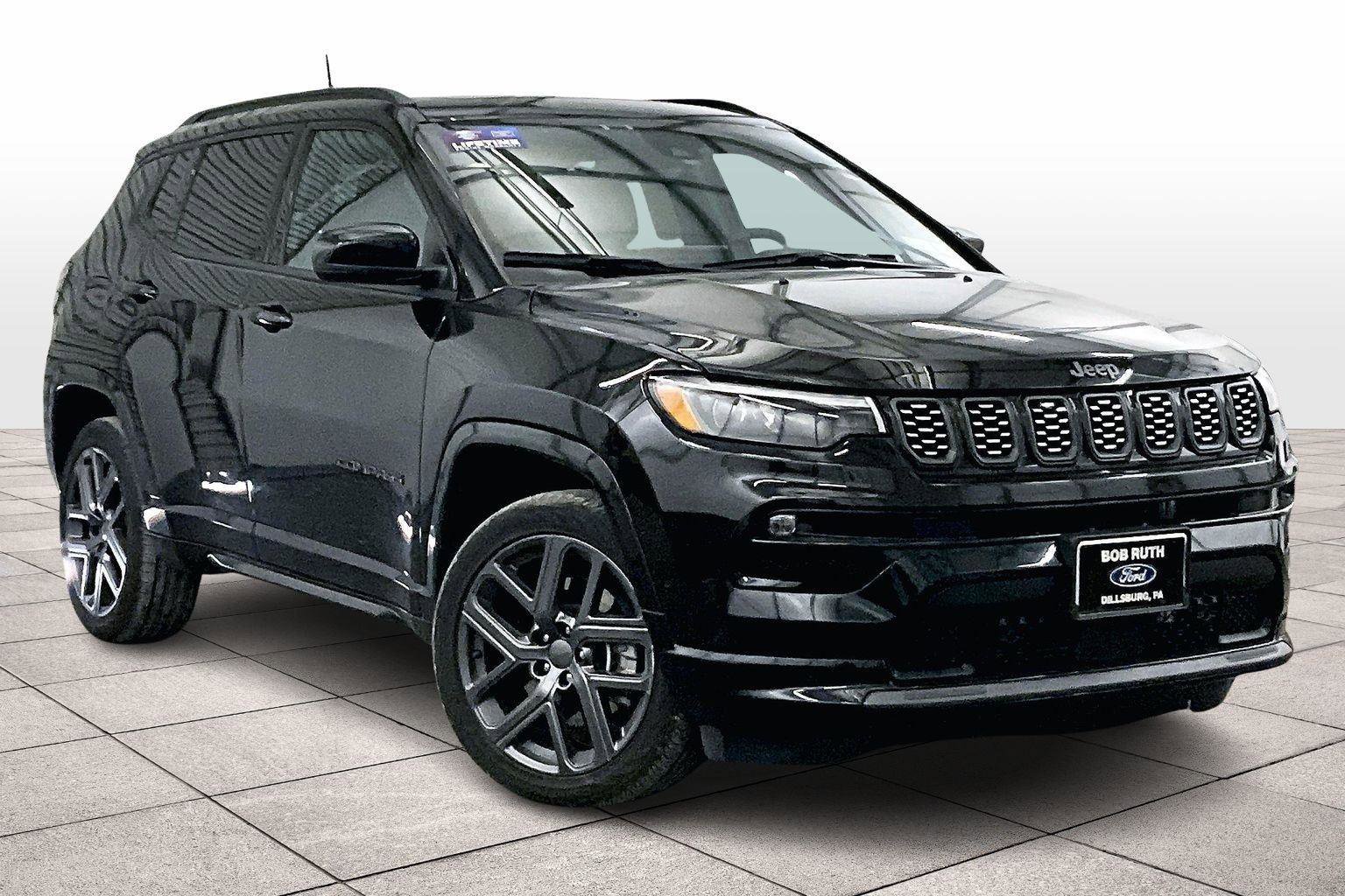 Used 2024 Jeep Compass Limited w/ High Altitude Package image 2