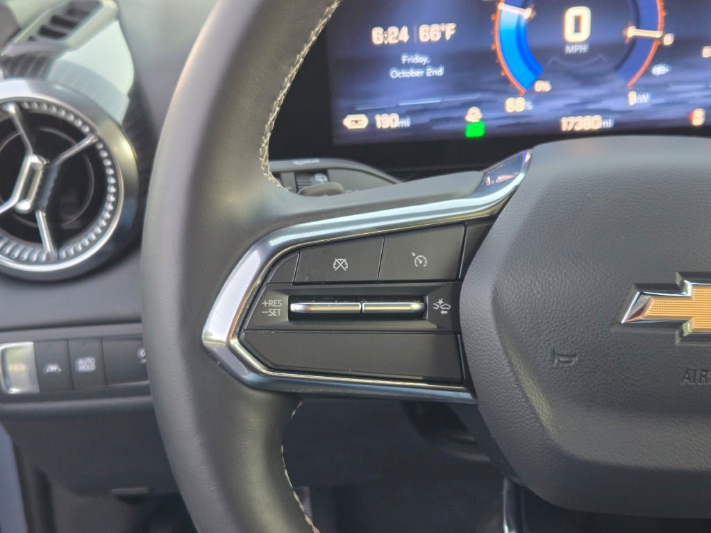 Certified 2024 Chevrolet Blazer EV LT AWD/4WD image 28