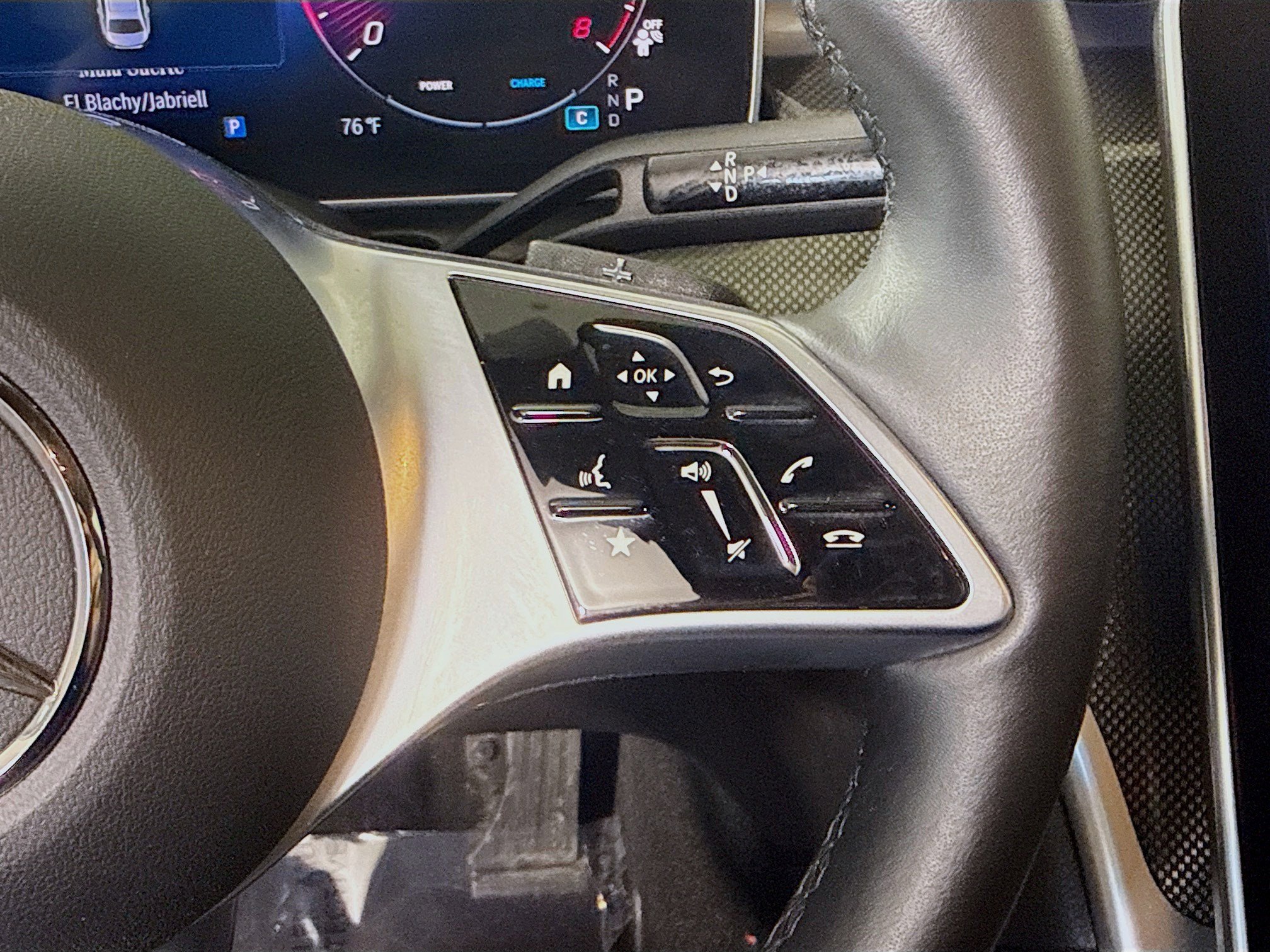 Used 2025 Mercedes-Benz C 300 4MATIC Sedan image 15