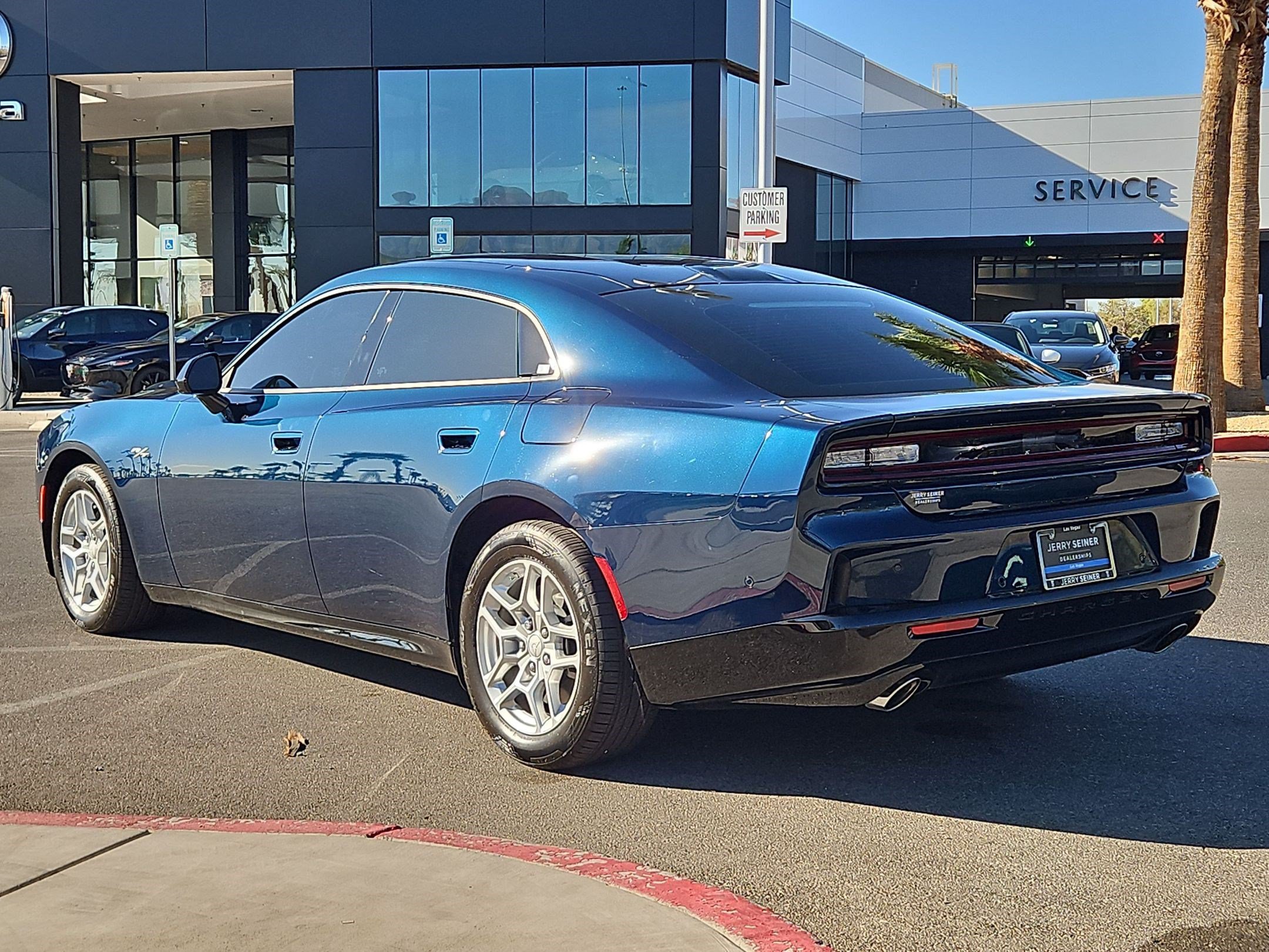 Used 2026 Dodge Charger R/T w/ Driver Convenience Group AWD/4WD image 3