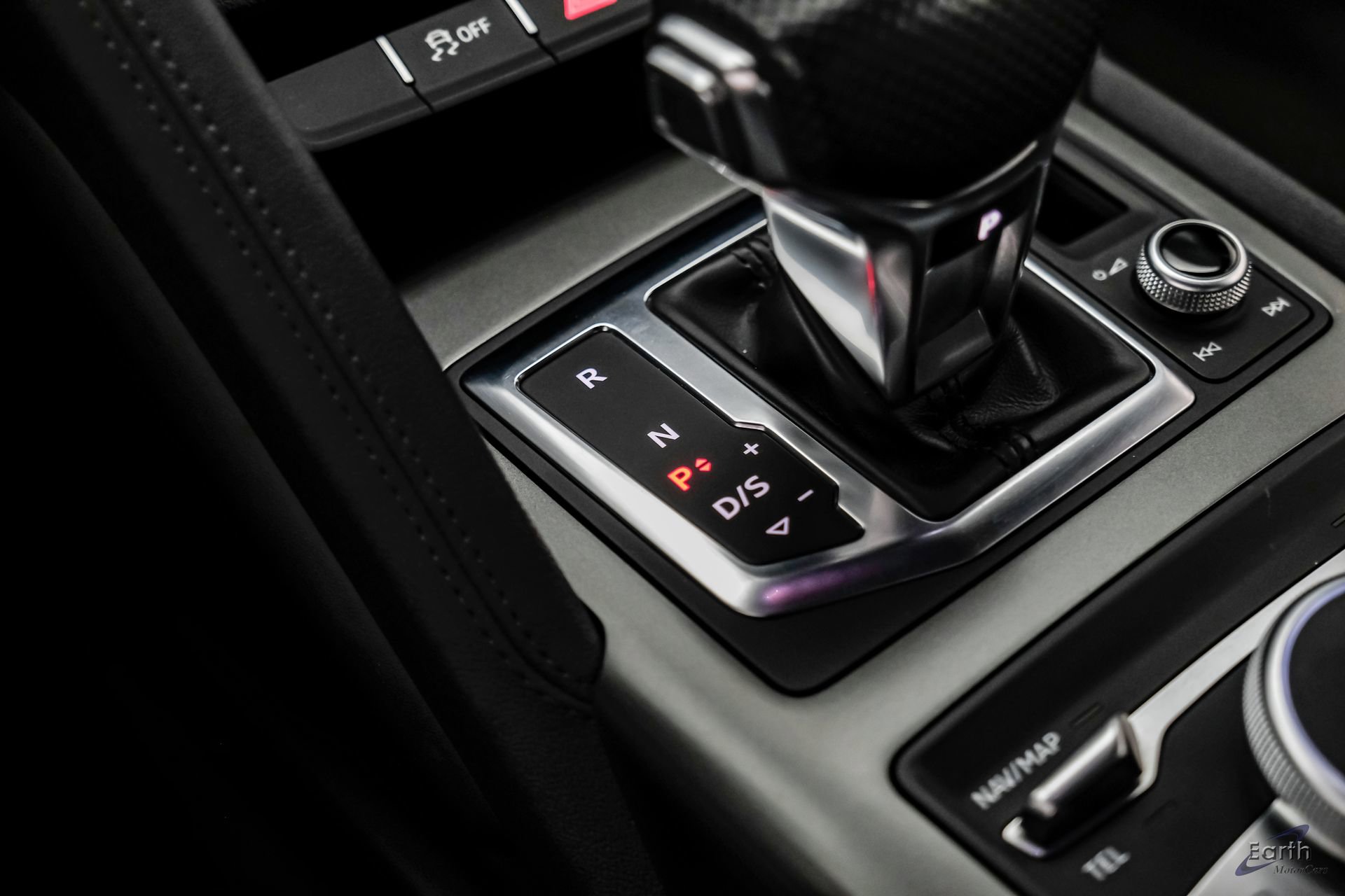 Used 2018 Audi R8 V10 RWD image 66