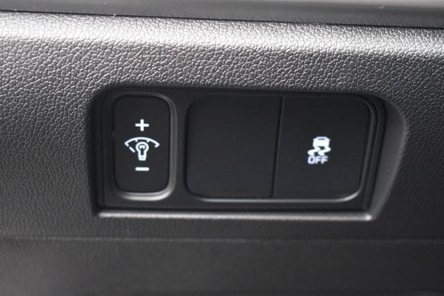 New 2026 Kia Sorento S FWD image 23