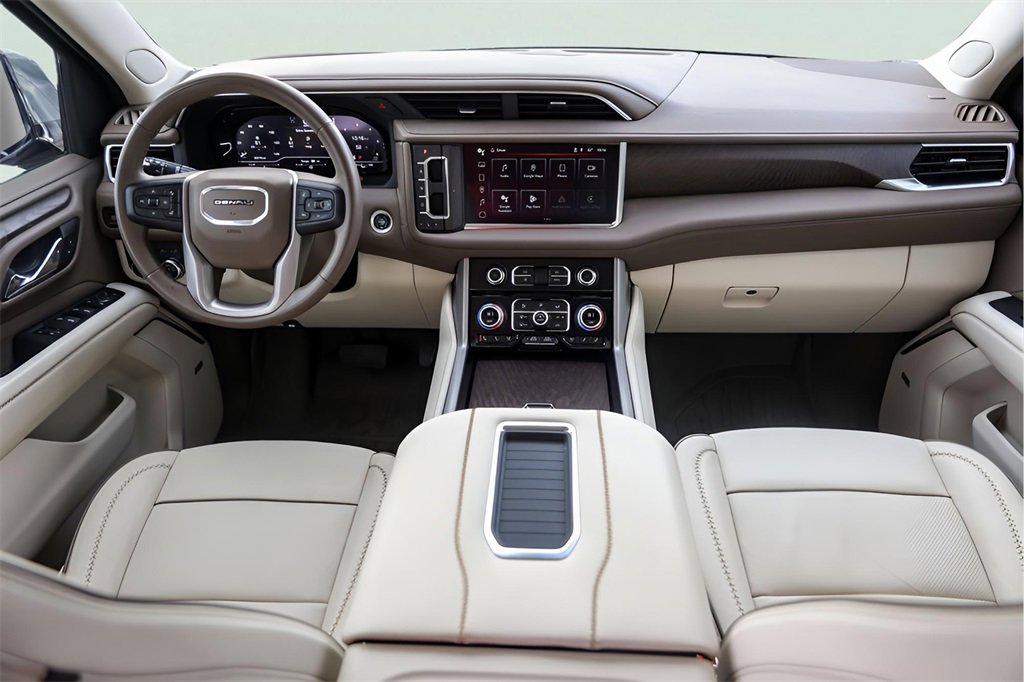 Used 2023 GMC Yukon XL Denali w/ LPO, Floor Liner Package image 31