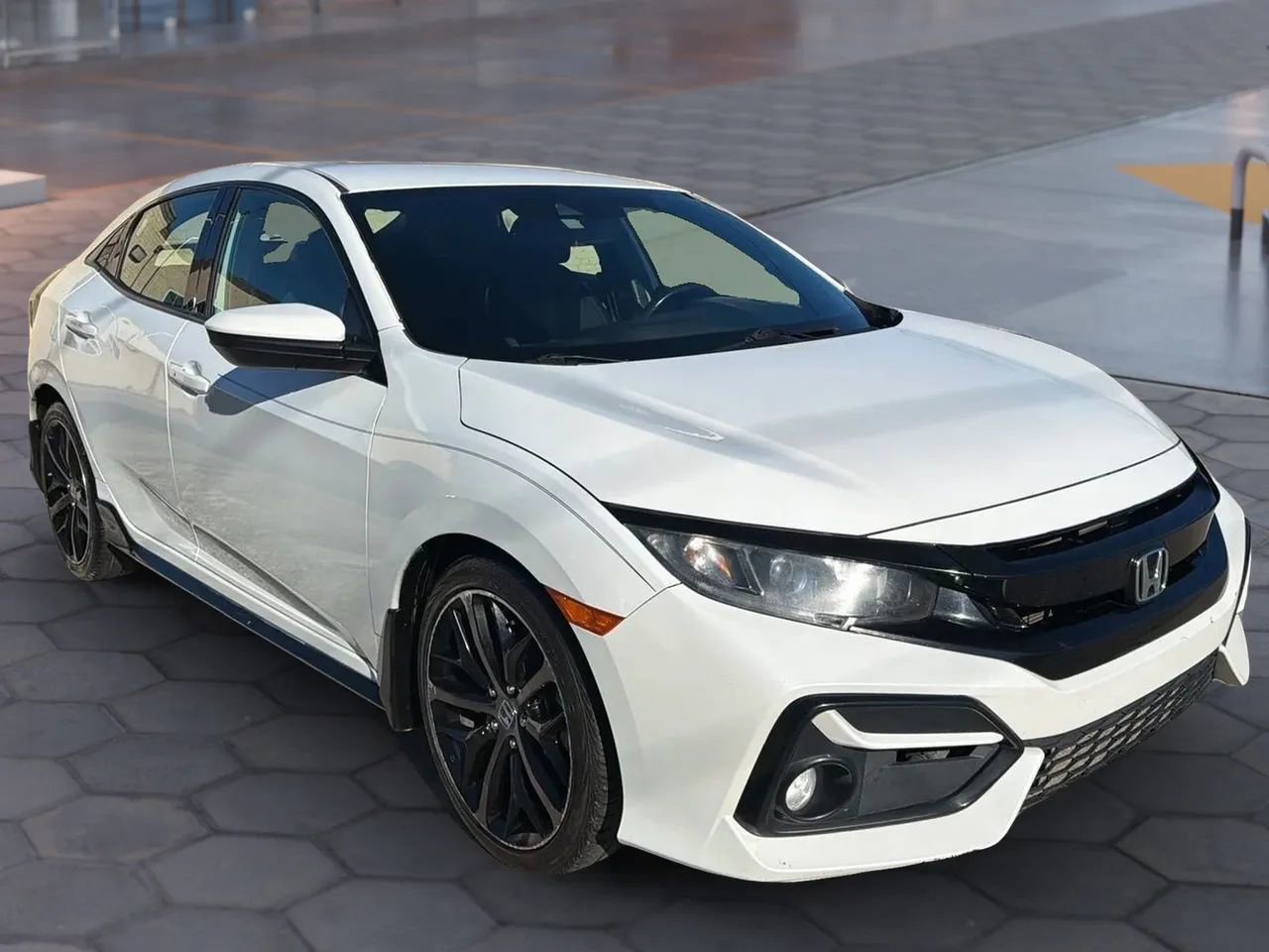 Used 2021 Honda Civic Sport image 13