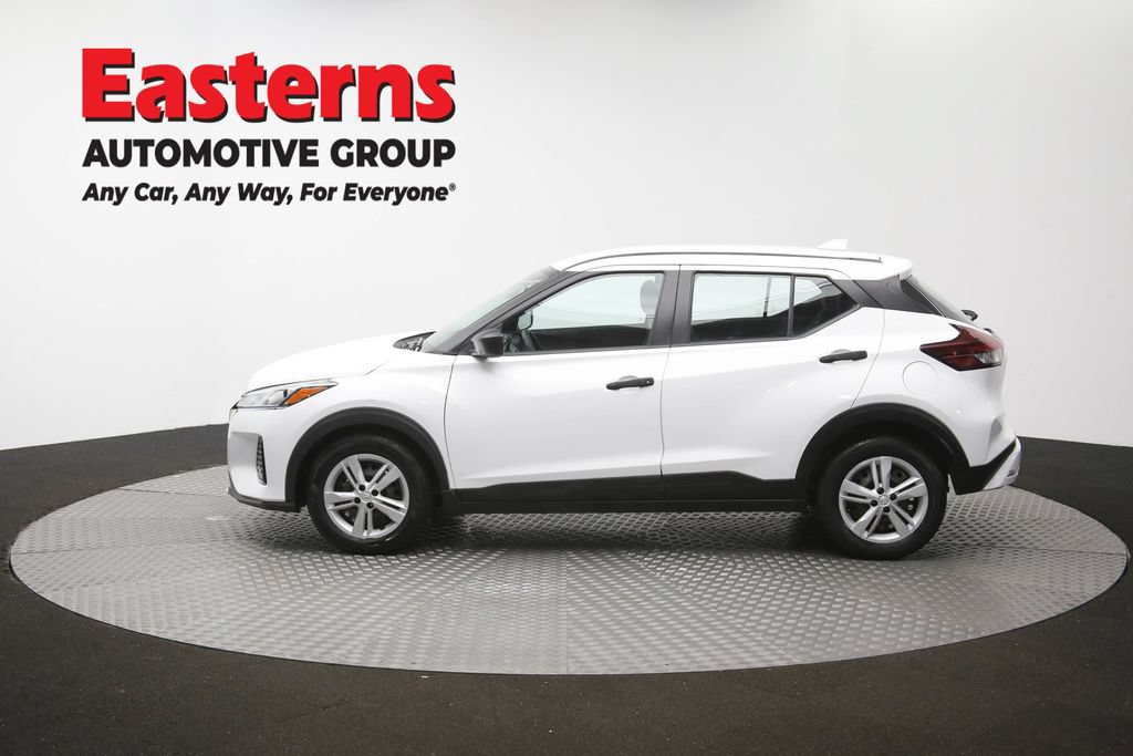 Used 2024 Nissan Kicks S FWD image 59