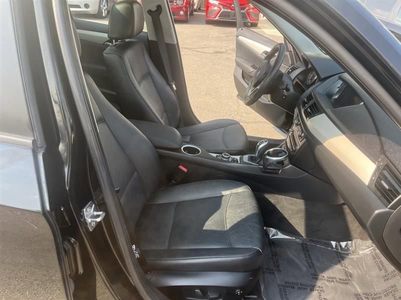 Used 2013 BMW X1 xDrive28i image 10