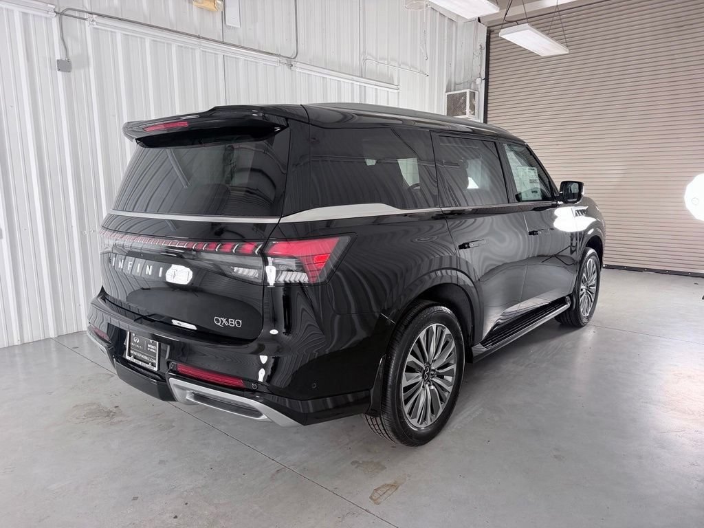 New 2027 INFINITI QX80 Luxe RWD image 5