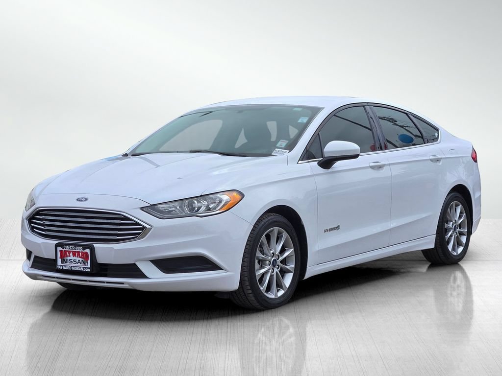 Used 2017 Ford Fusion SE FWD image 8