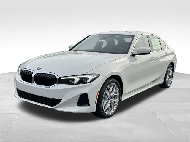 New 2026 BMW 330i xDrive Sedan w/ Premium Package AWD/4WD image 5