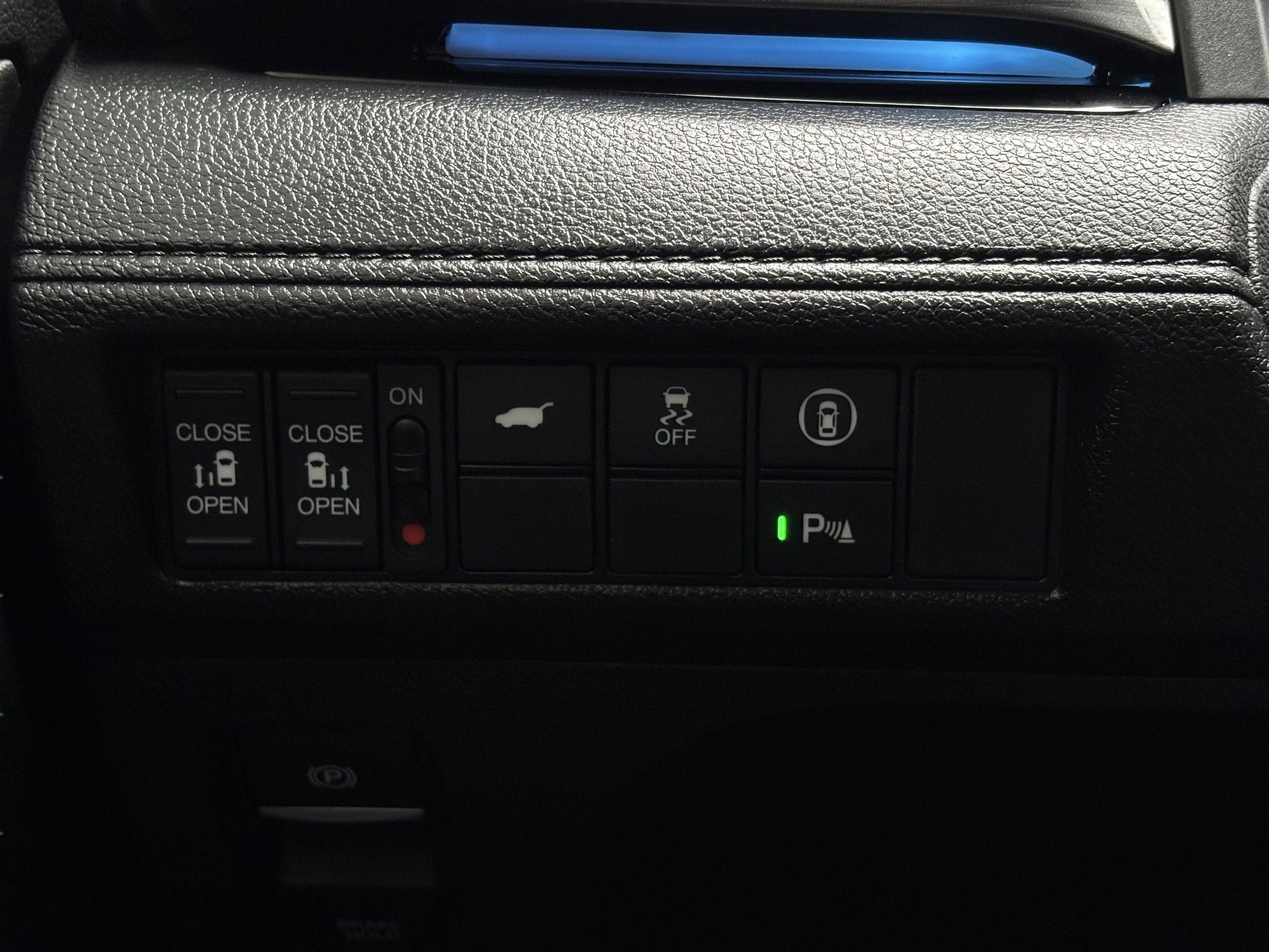 Certified 2024 Honda Odyssey Elite image 18