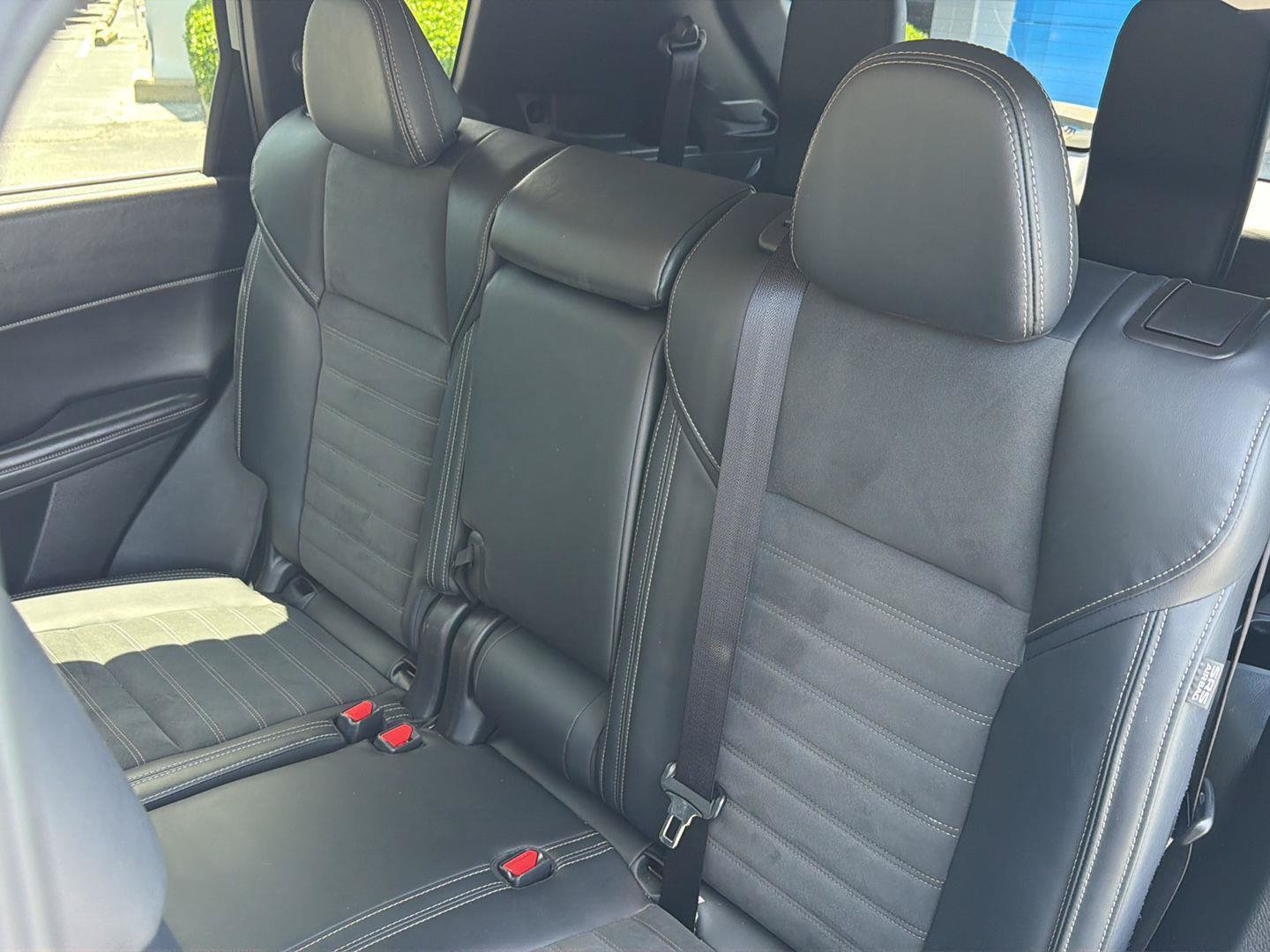 Used 2024 Mitsubishi Outlander SE FWD image 31