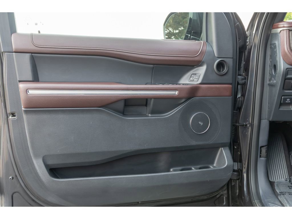 Used 2024 Ford Expedition Max Limited image 20