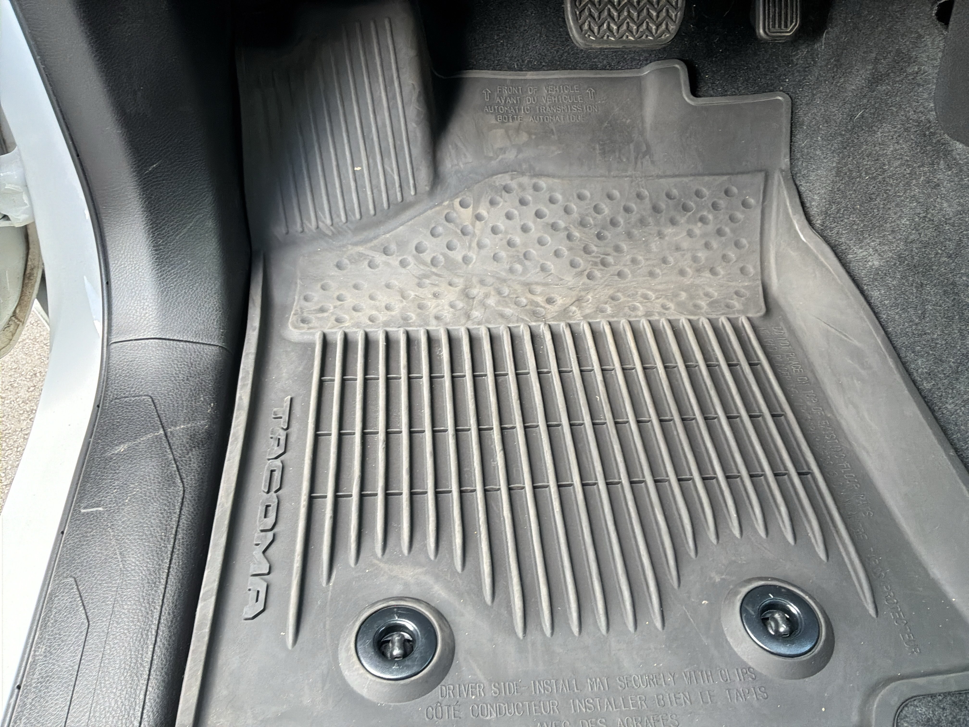 Used 2022 Toyota Tacoma SR AWD/4WD image 17