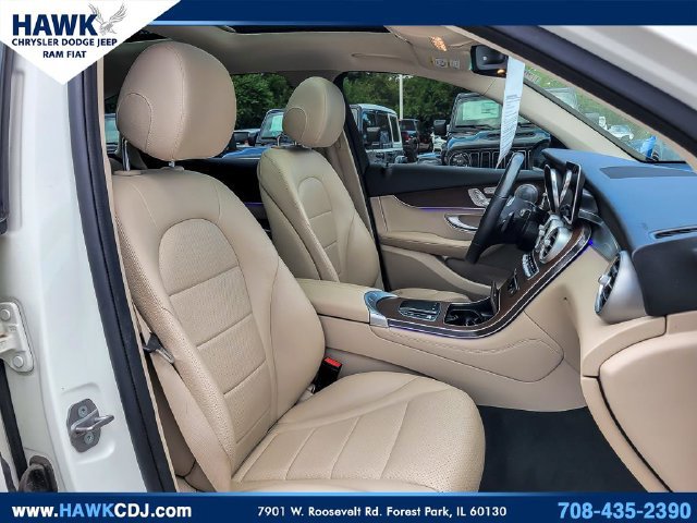 Used 2021 Mercedes-Benz GLC 300 4MATIC w/ Premium Package image 33