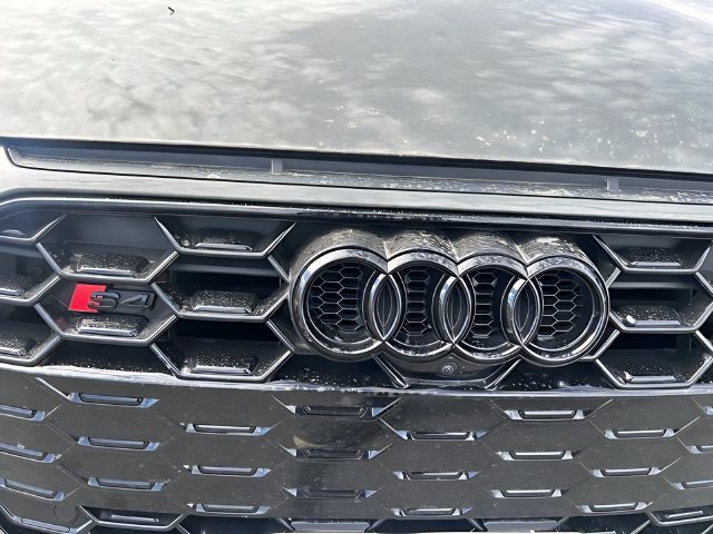 Used 2023 Audi S4 Premium Plus w/ Premium Plus Package AWD/4WD image 9