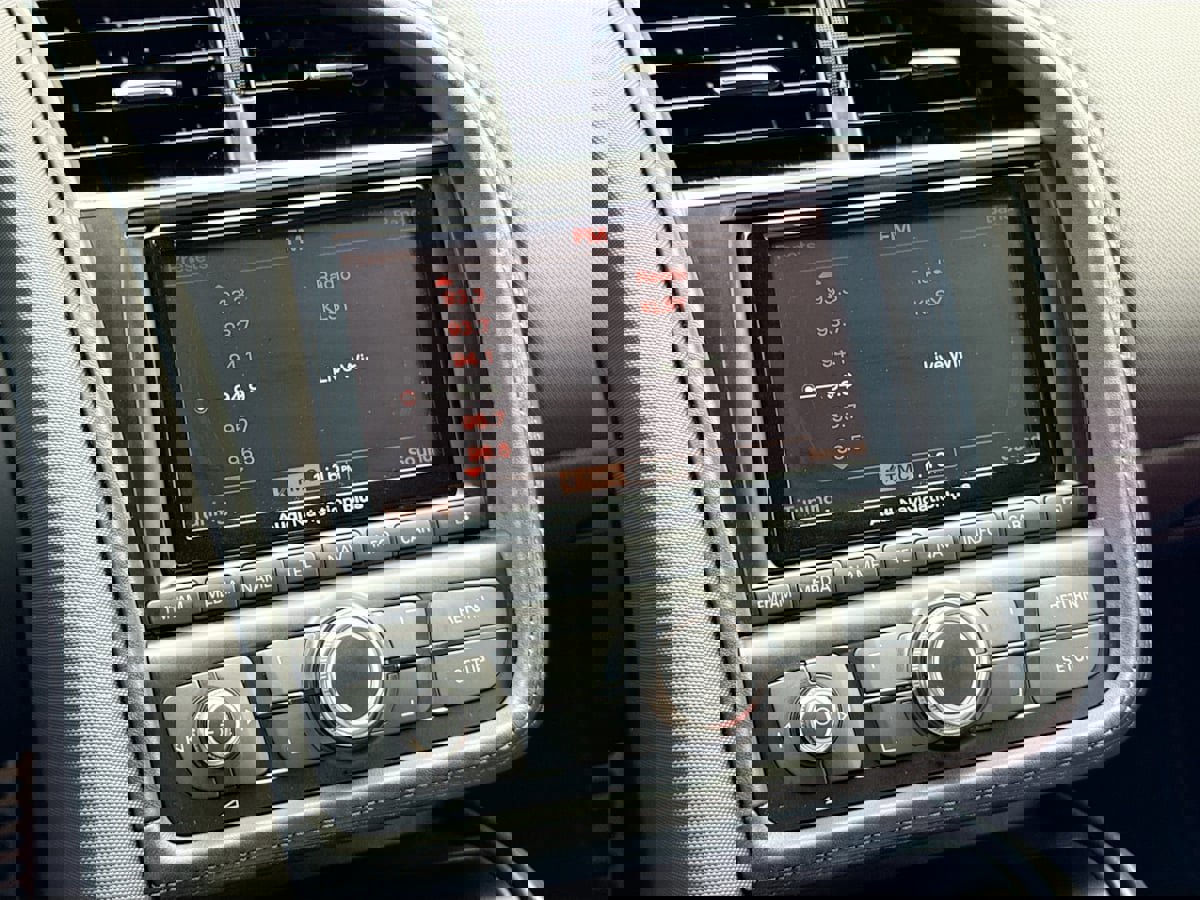 Used 2015 Audi R8 V8 image 15