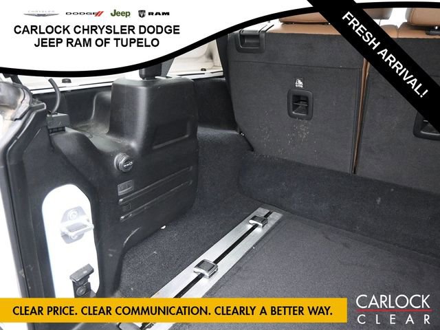 Used 2021 Jeep Wrangler Sahara w/ Cold Weather Group AWD/4WD image 31