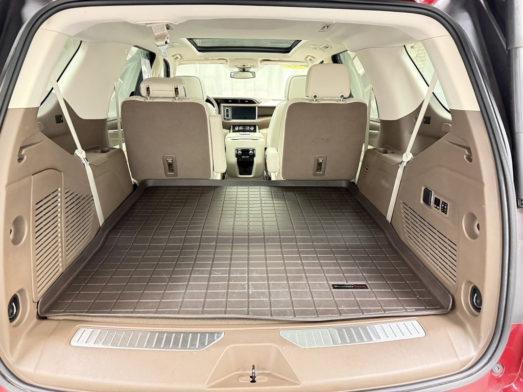 Used 2022 GMC Yukon Denali w/ Max Trailering Package image 4