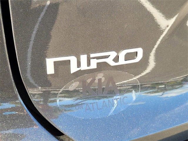 New 2025 Kia Niro EX Touring FWD image 10