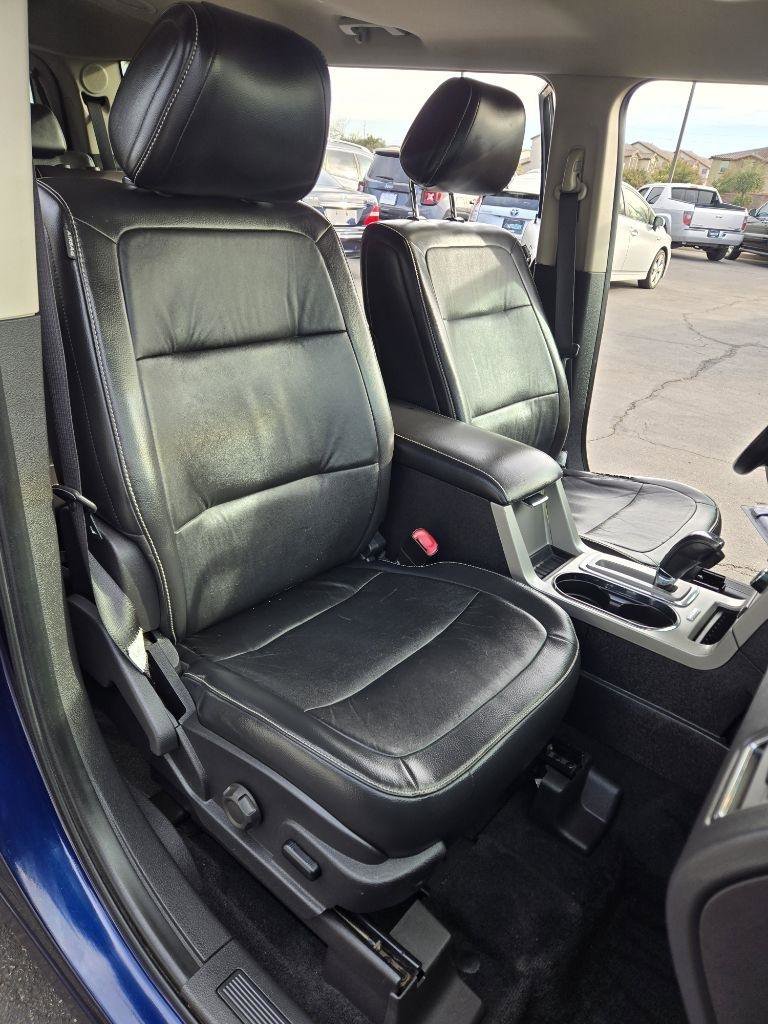 Used 2011 Ford Flex SEL w/ Rapid Spec Order Code image 21