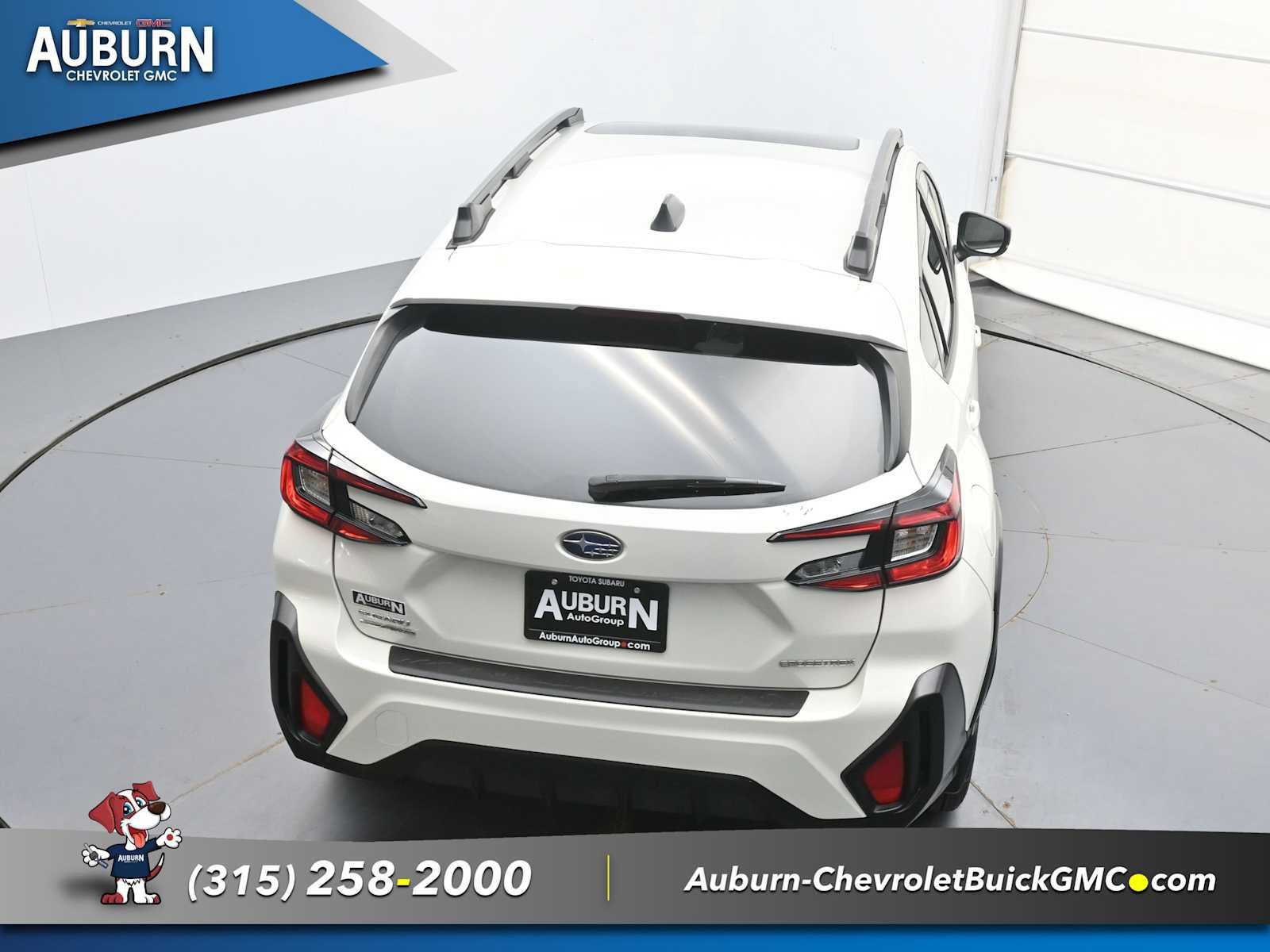 Used 2024 Subaru Crosstrek 2.0i Premium AWD/4WD image 32