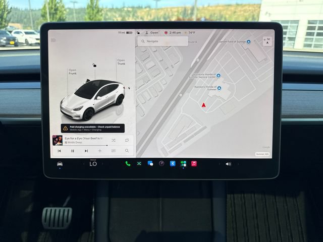 Used 2022 Tesla Model Y Performance AWD/4WD image 25