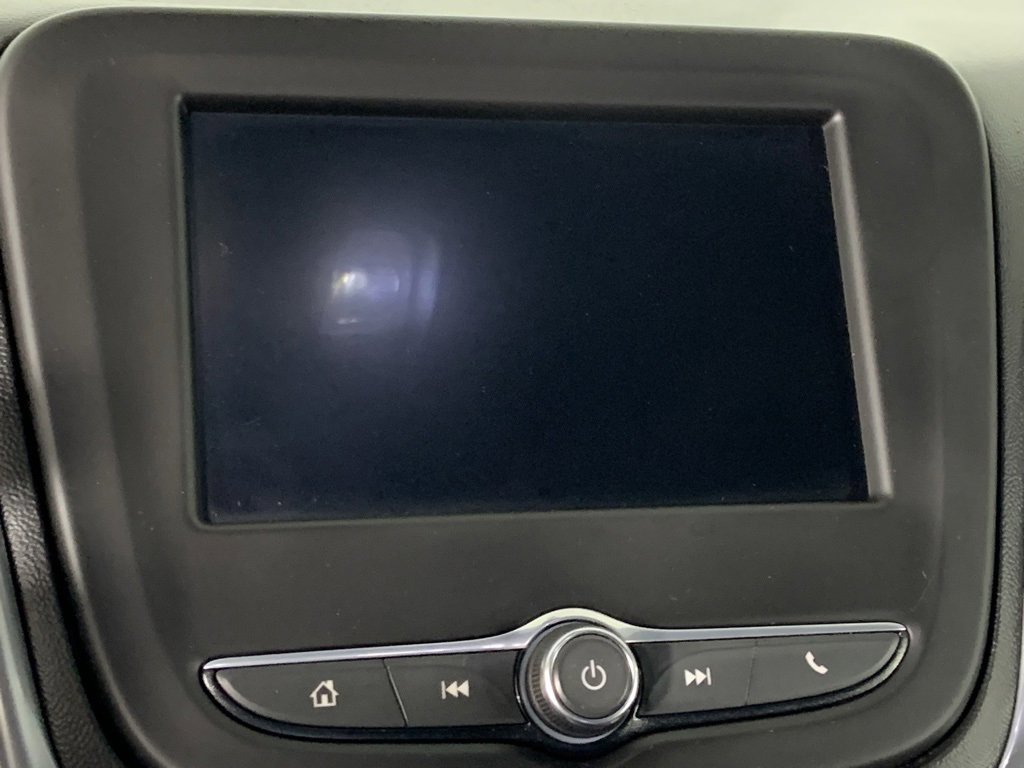 Used 2021 Chevrolet Equinox LS w/ LS Convenience Package image 28